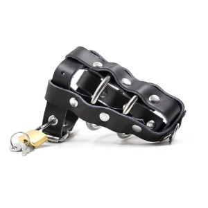 Ohmama Fetish Leather Sheath With Metal Rings And Padlock