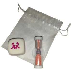 Diablo Picante Kamasutra Dice Of Postures For Girls With Hourglass