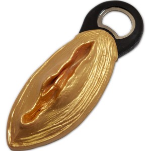Diablo Picante Golden Vagina Shaped Opener