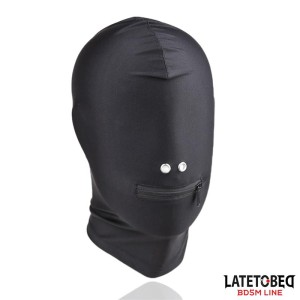 Full Cover Hood With Zipper In The Mouth