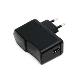 Rimba Usb To Eu  Ac Plug Adapter
