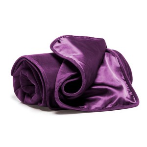 Fascinator Throw Aubrergine Microvelvet Regular Size