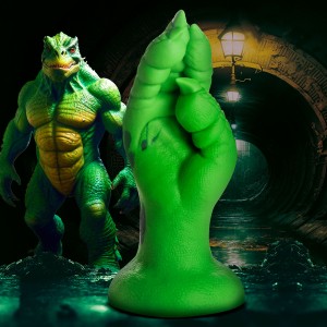 Raptor Claw Fisting Silicone Dildo Green
